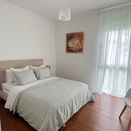Daire Center House - Azure Waters *